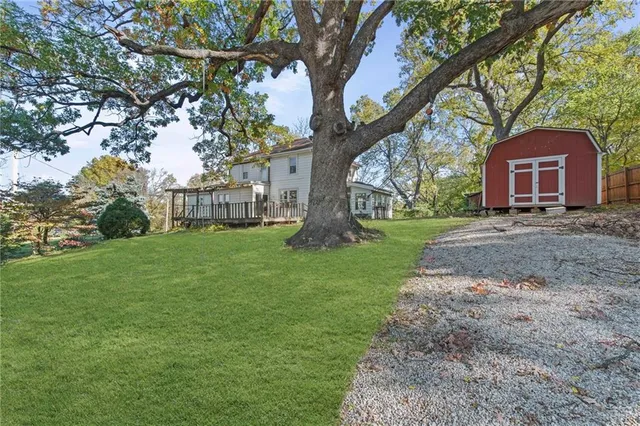 $300,000 | 2209 Northeast 39th Terrace, Kansas City, MO 64116