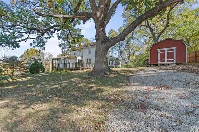 $300,000 | 2209 Northeast 39th Terrace, Kansas City, MO 64116