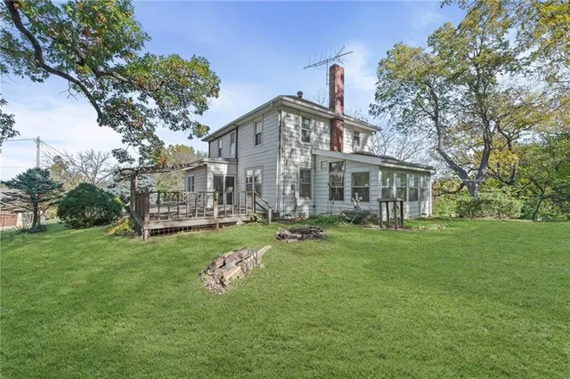 $300,000 | 2209 Northeast 39th Terrace, Kansas City, MO 64116