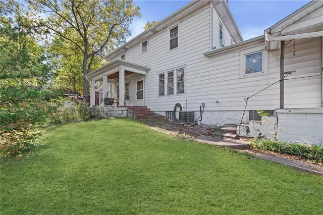 $300,000 | 2209 Northeast 39th Terrace, Kansas City, MO 64116