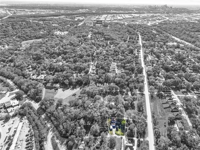 $300,000 | 2209 Northeast 39th Terrace, Kansas City, MO 64116