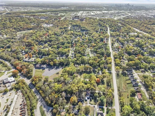 $300,000 | 2209 Northeast 39th Terrace, Kansas City, MO 64116