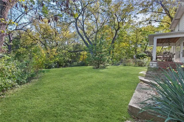 $300,000 | 2209 Northeast 39th Terrace, Kansas City, MO 64116