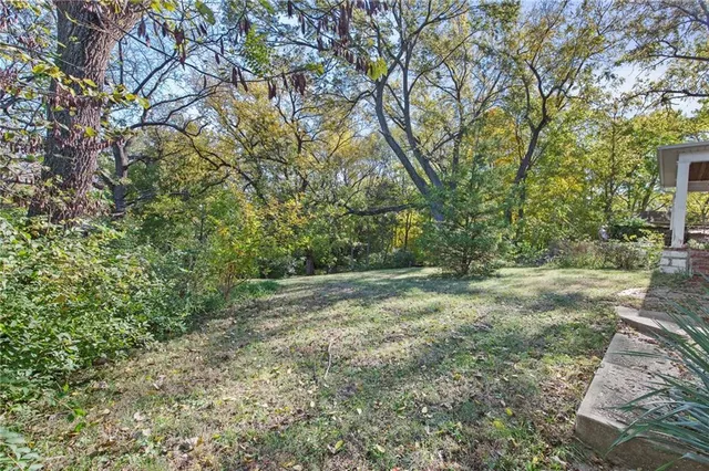 $300,000 | 2209 Northeast 39th Terrace, Kansas City, MO 64116