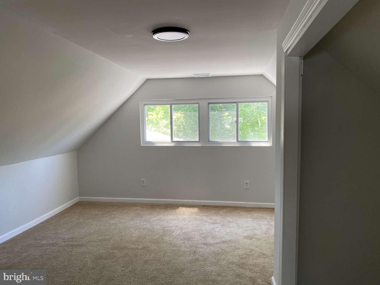 40 Maroon Road Levittown, PA 19056 - Photo 8 of 8 Gallery Image 8