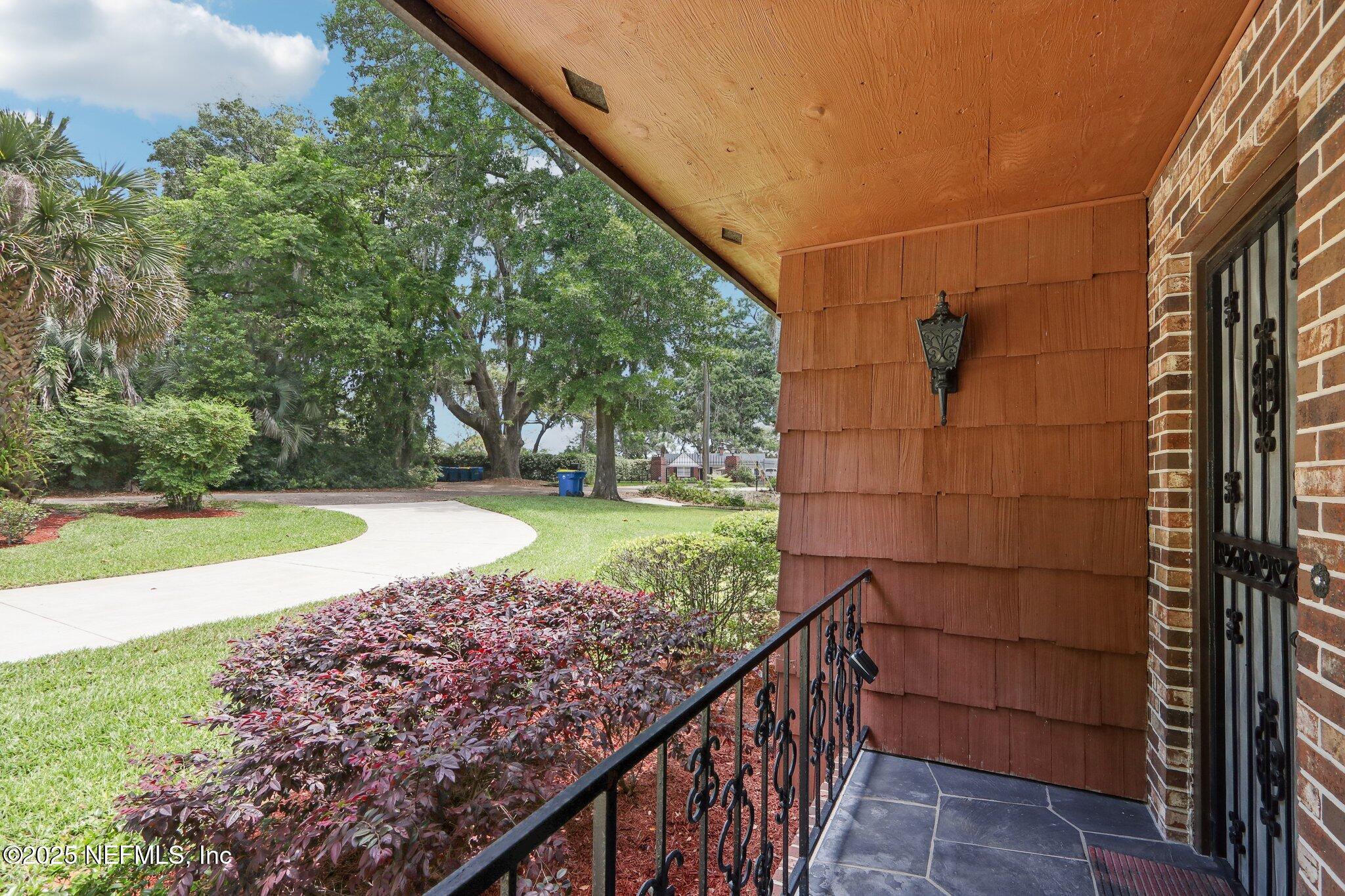 6264 Riviera Lane Jacksonville, FL 32216 - Photo 39 of 43 Entry