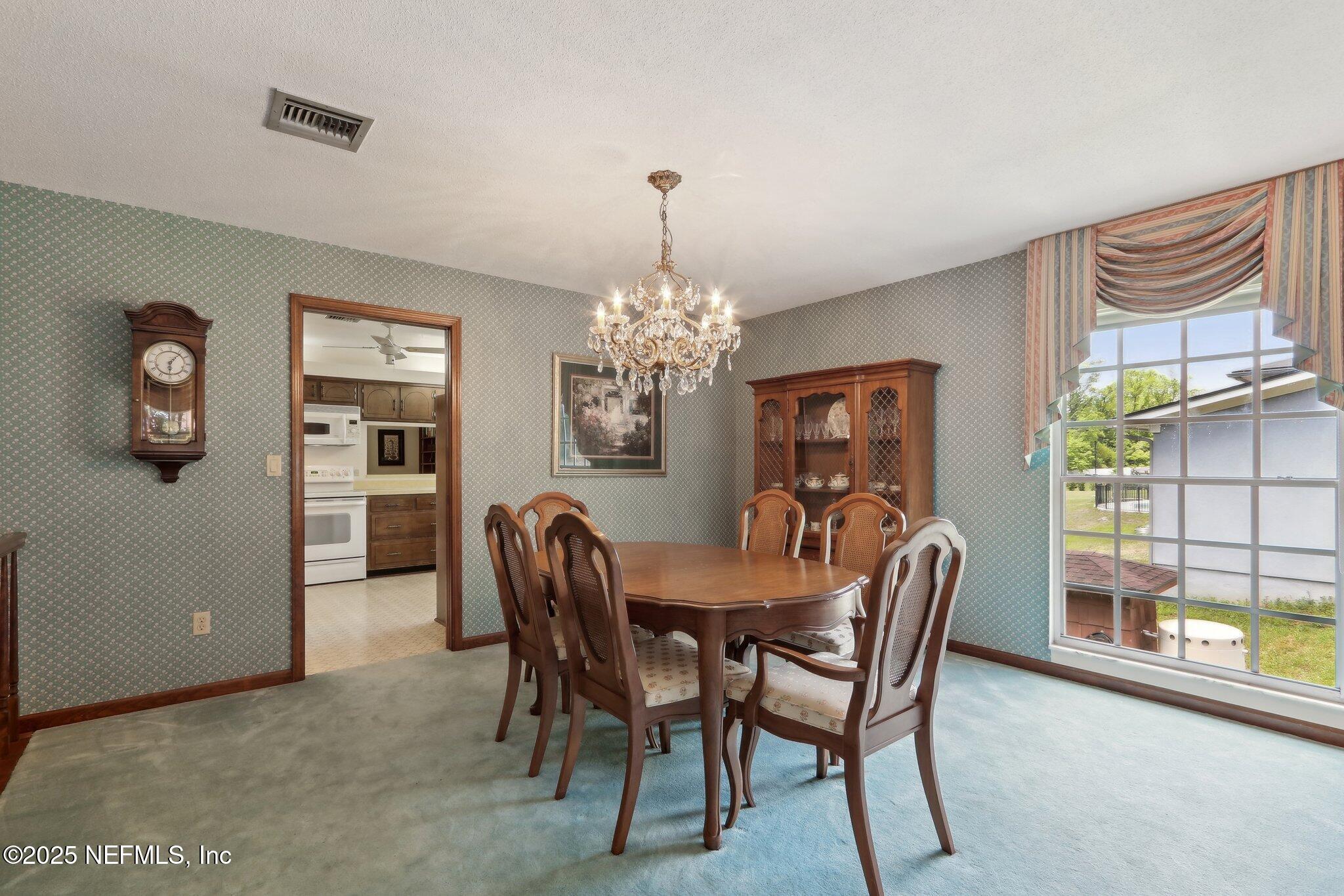 6264 Riviera Lane Jacksonville, FL 32216 - Photo 9 of 43 Dining Room