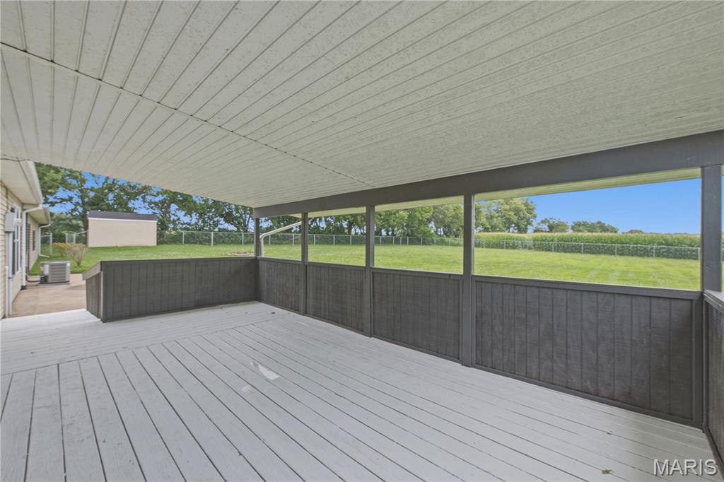 3933 Cherokee Trail Edwardsville, IL 62025 - Photo 44 of 59