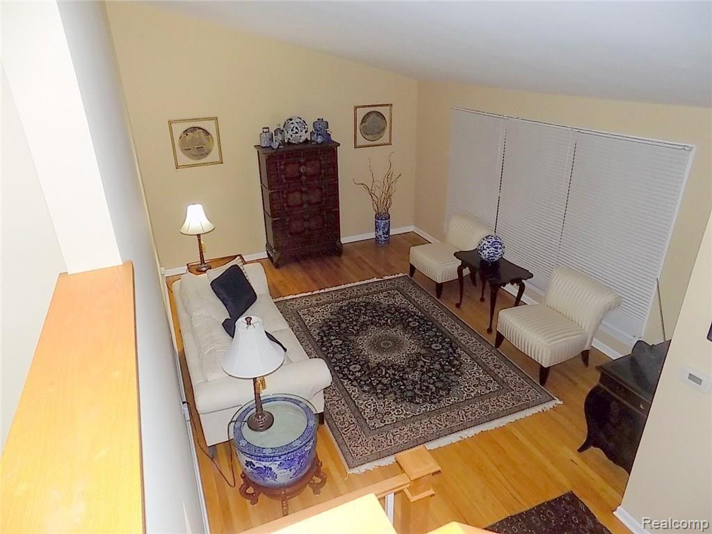 32352 Hearthstone Road Farmington Hills, MI 48334 - Photo 25 of 31