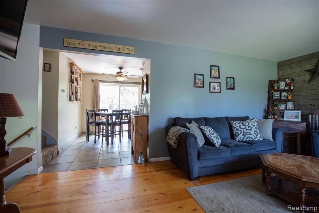 6245 Calkins Road Flint, MI 48532 - Photo 4 of 24