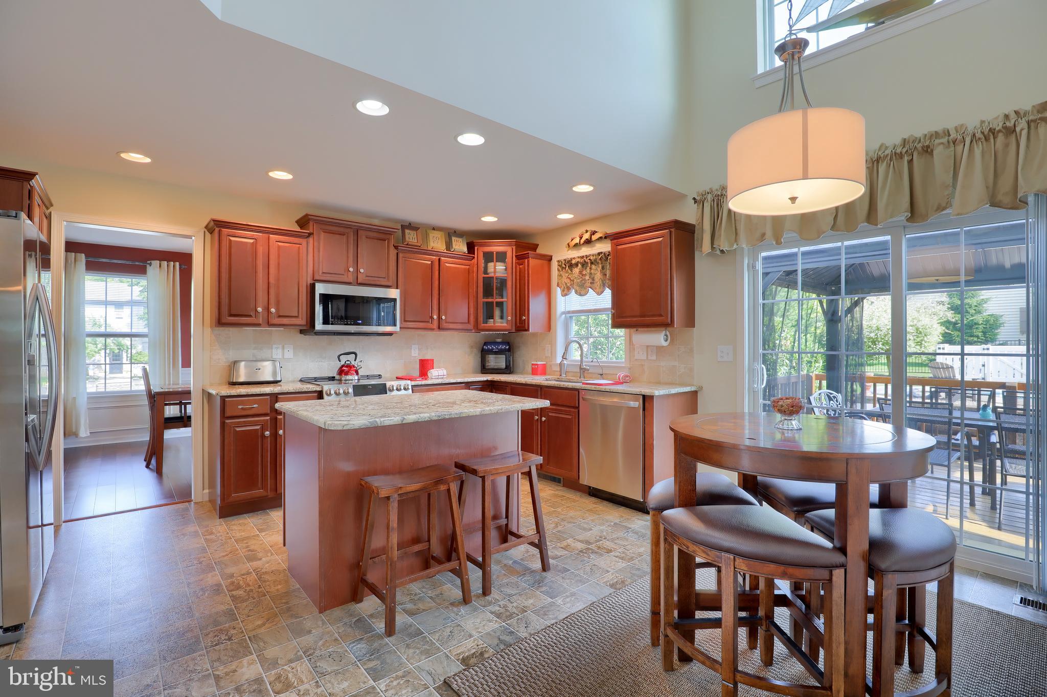 2294 Pullman Road Lancaster, PA 17601 - Photo 4 of 39