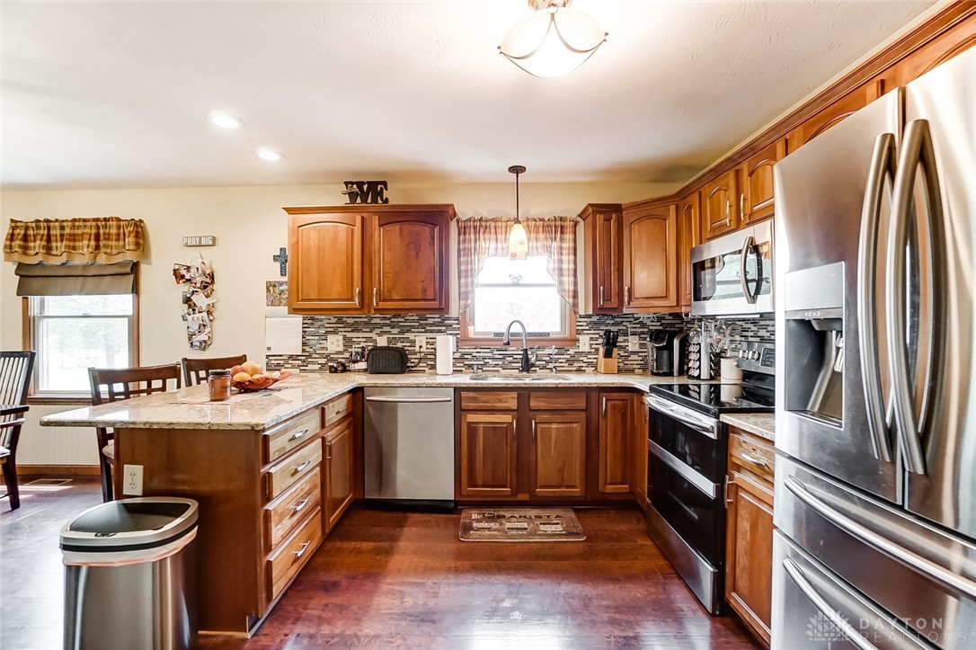 3297 Maple Grove Road Springfield, OH 45504 - Photo 23 of 67