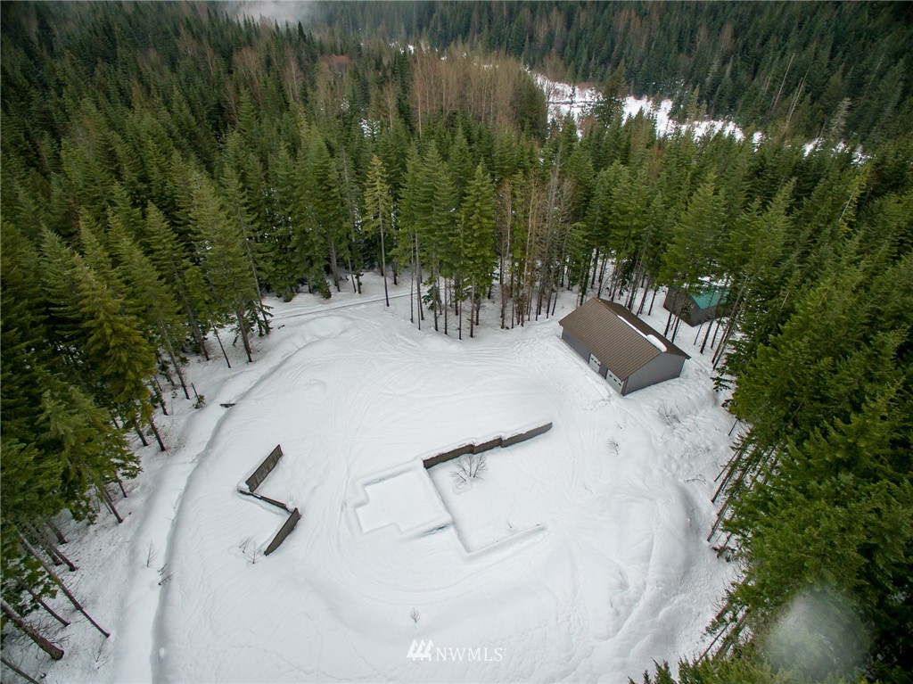 4080 Kachess Lake Road Easton, WA 98925 - Photo 2 of 13 Gallery Image 2