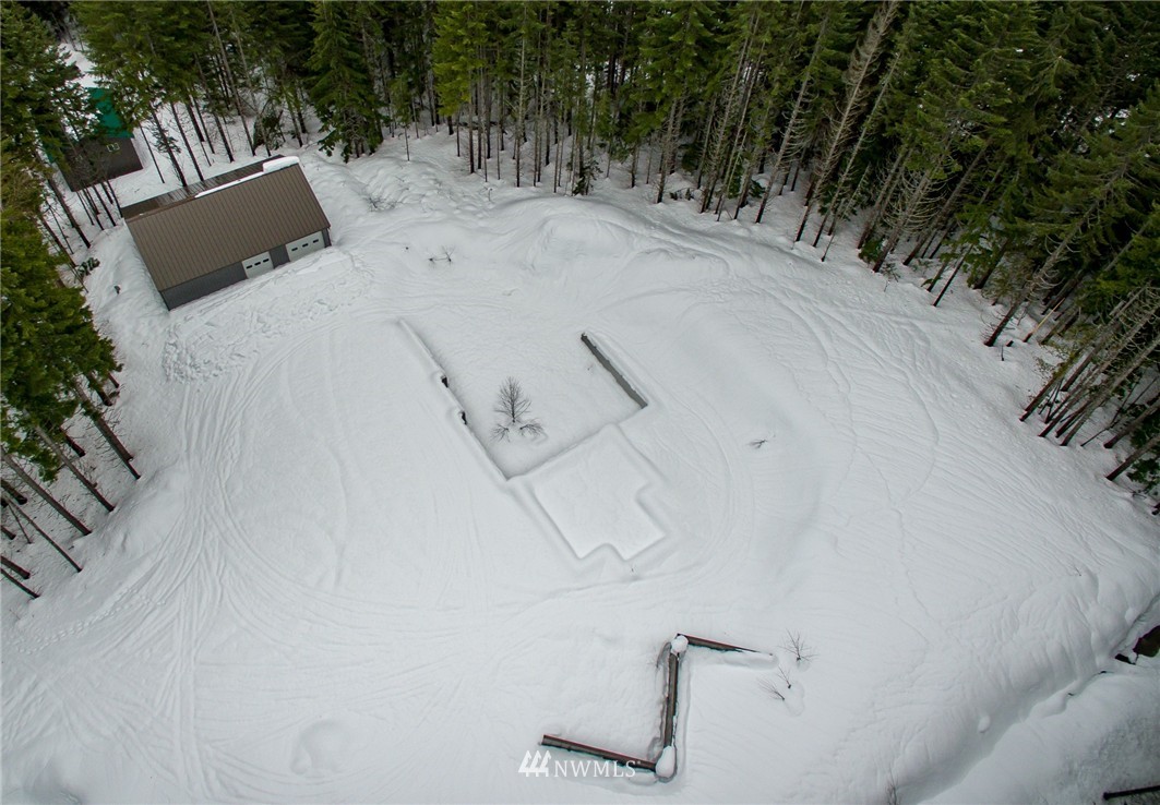 4080 Kachess Lake Road Easton, WA 98925 - Photo 3 of 13 Gallery Image 3