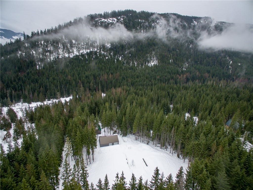 4080 Kachess Lake Road Easton, WA 98925 - Photo 7 of 13 Gallery Image 7