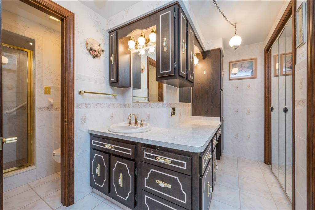 3349 McRoberts Road Pittsburgh, PA 15234 - Photo 23 of 38 Gallery Image 23
