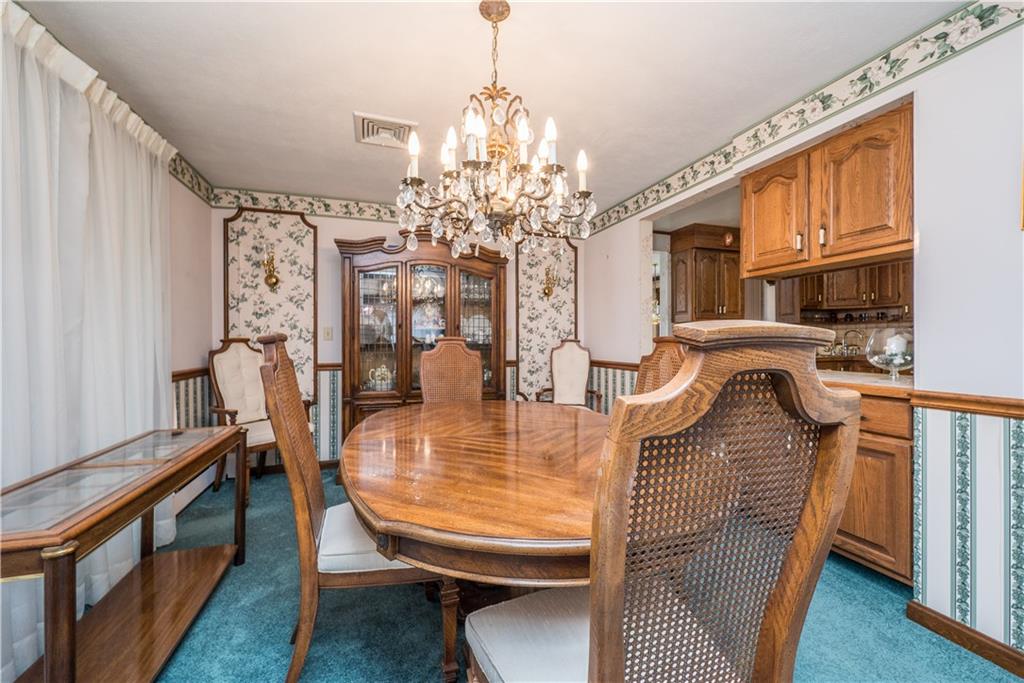 3349 McRoberts Road Pittsburgh, PA 15234 - Photo 8 of 38 Gallery Image 8