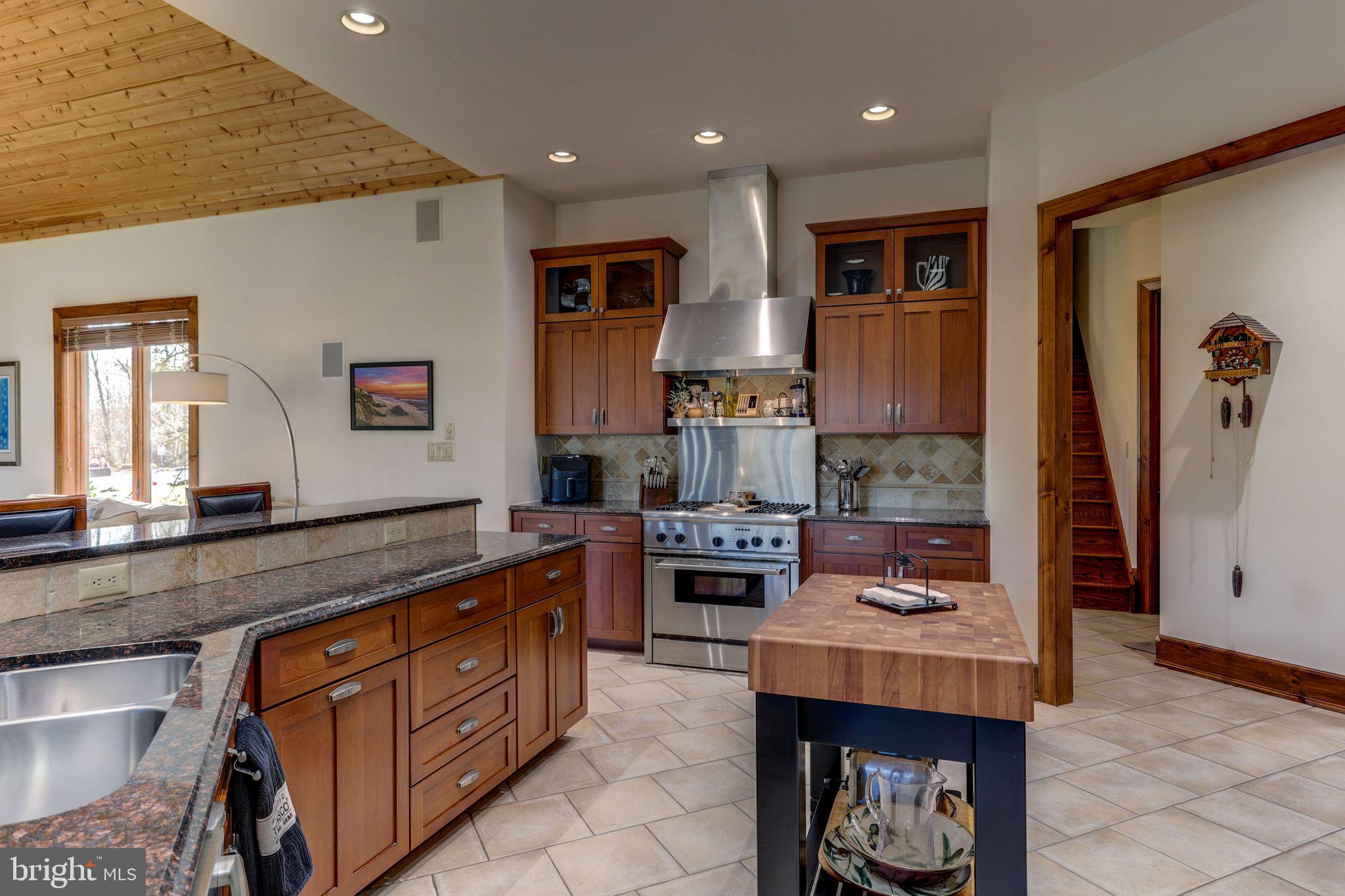 477 Heritage Road Sewell, NJ 08080 - Photo 16 of 84