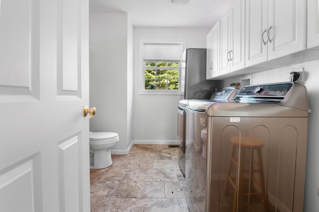 5 Michele Drive Salisbury, MA 01952 - Photo 17 of 38 a utility room with dryer and washer