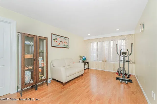 $588,888 | 31 Ramsey Lane | Manor Heights