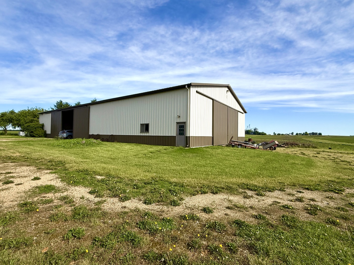 704 Carnahan Road Compton, IL 61318 - Photo 3 of 26