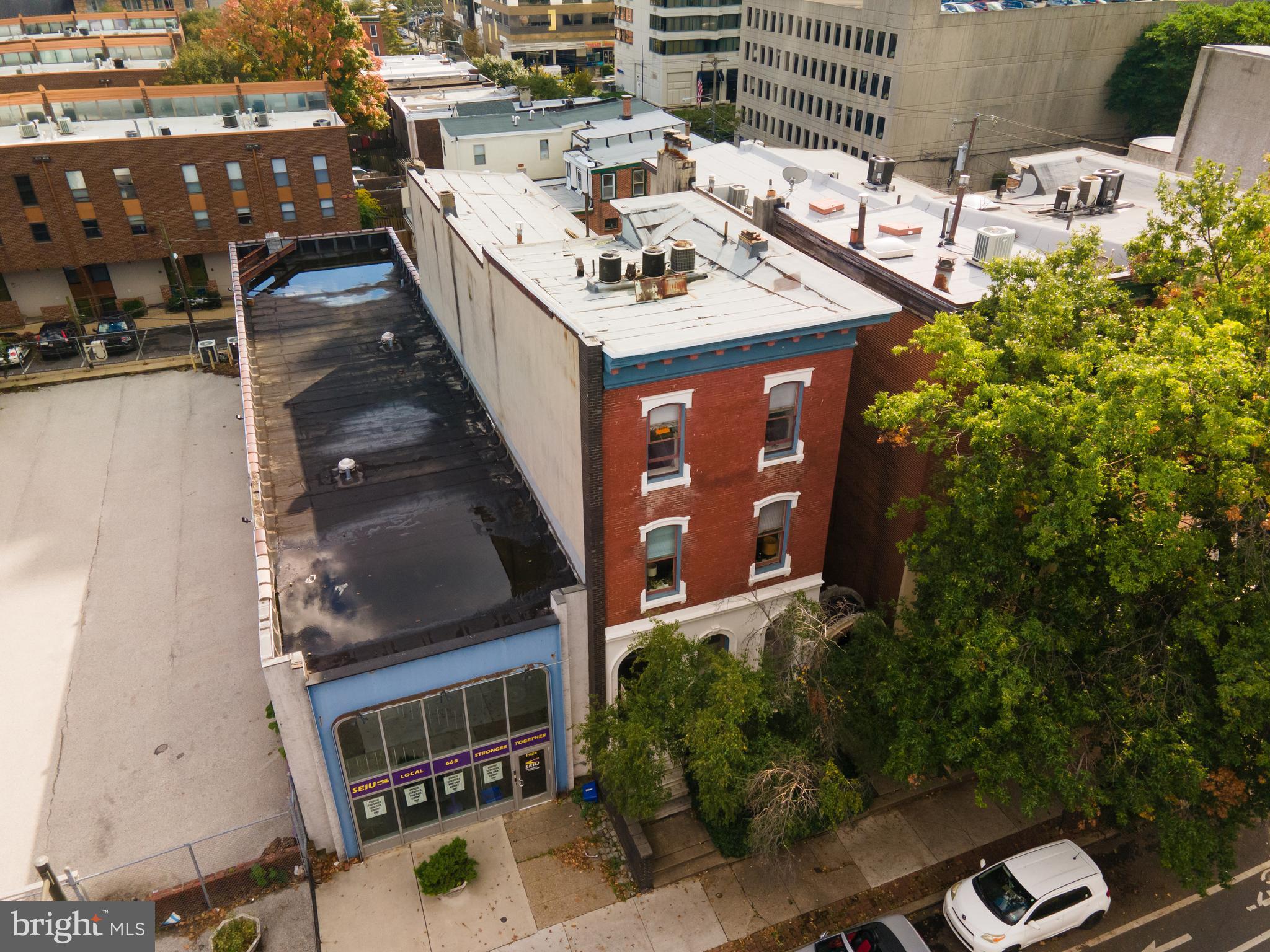1926 Spring Garden Street Philadelphia, PA 19130 - Photo 2 of 57