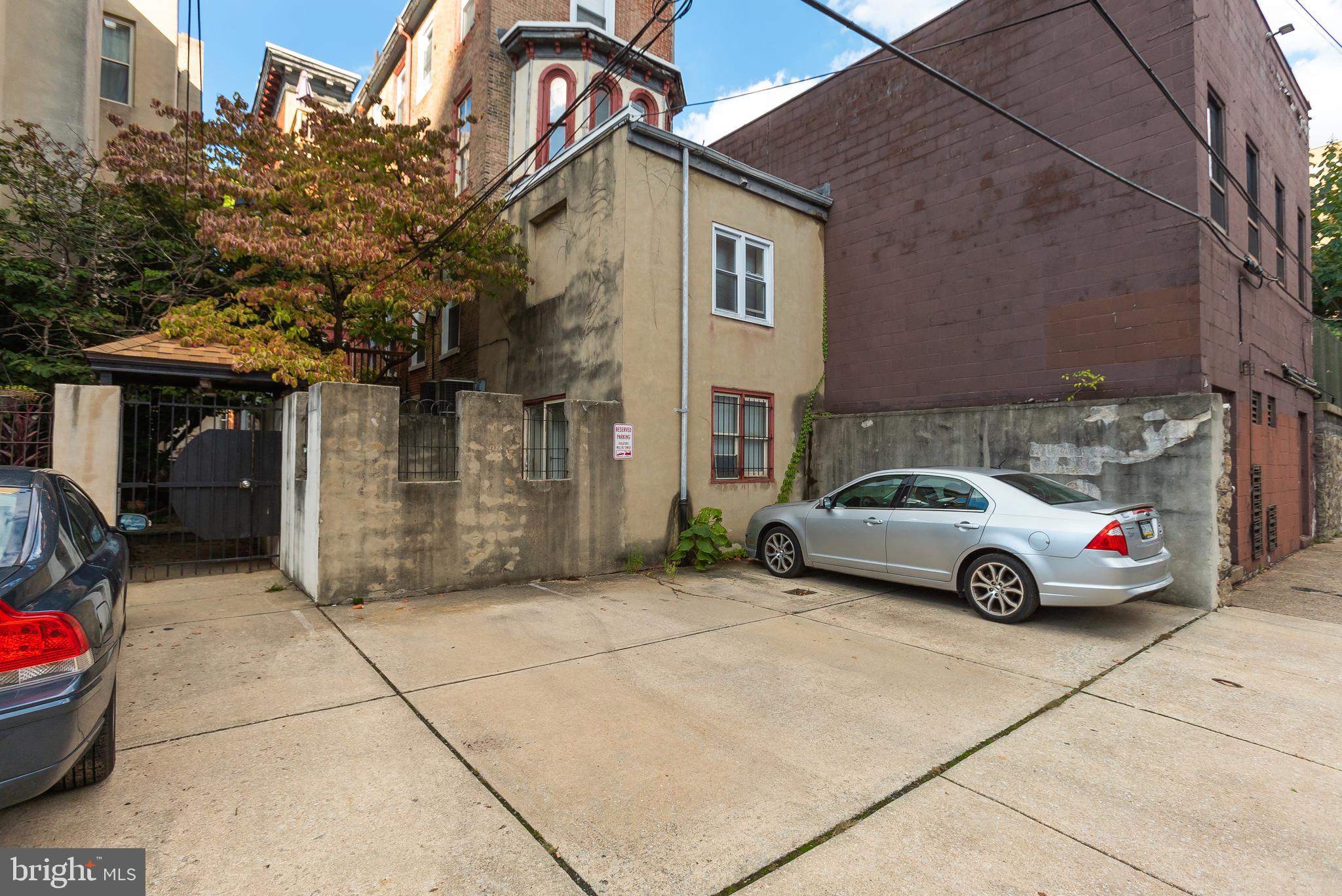 1926 Spring Garden Street Philadelphia, PA 19130 - Photo 56 of 57 Parking Lot