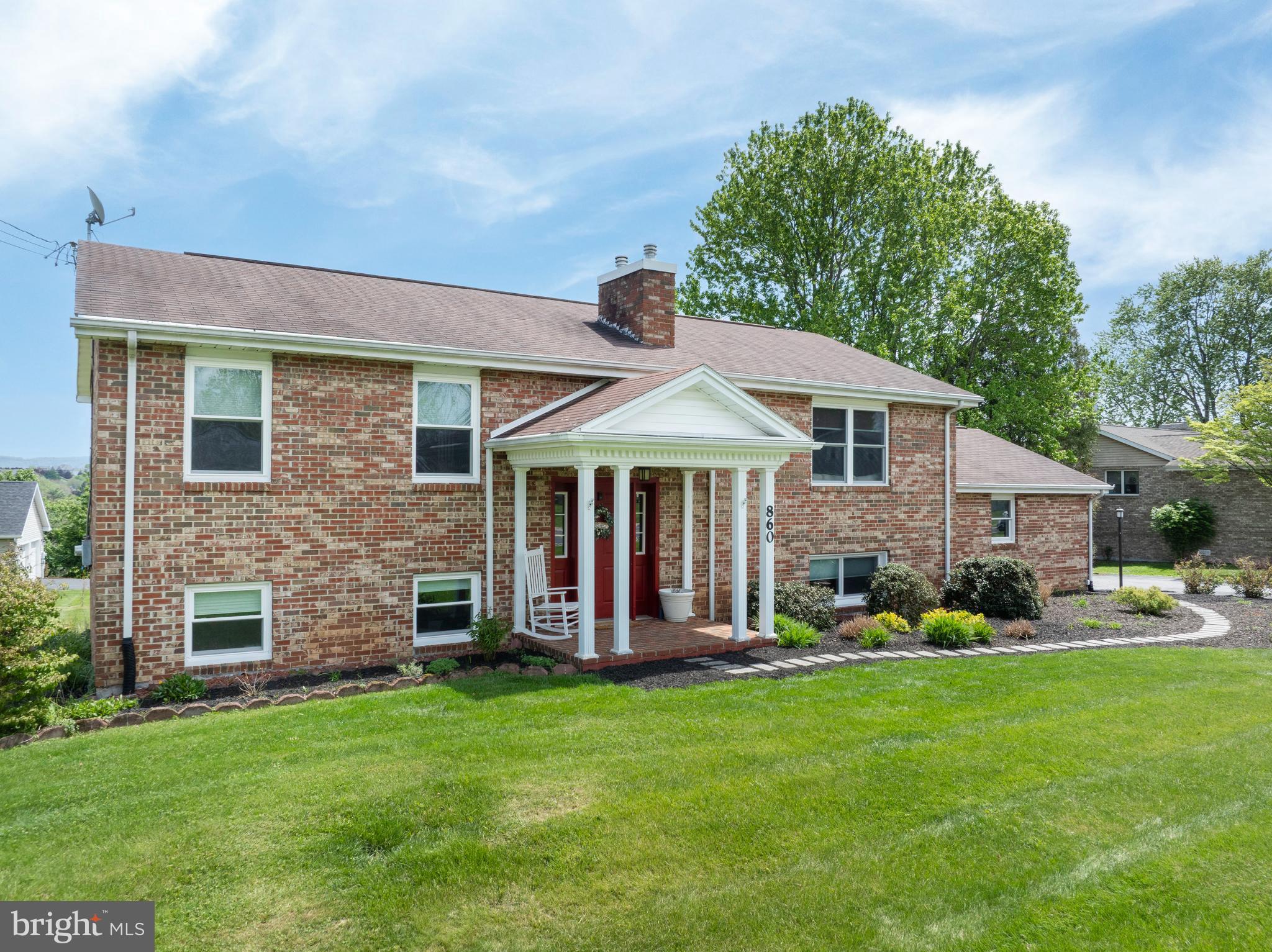 860 Oak Ridge Avenue State College, PA 16801 - Photo 1 of 1