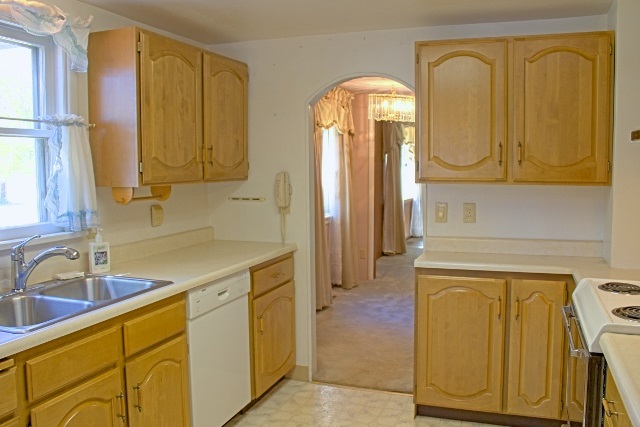 4006 Colville Road Loon Lake, WA 99148 - Photo 8 of 20