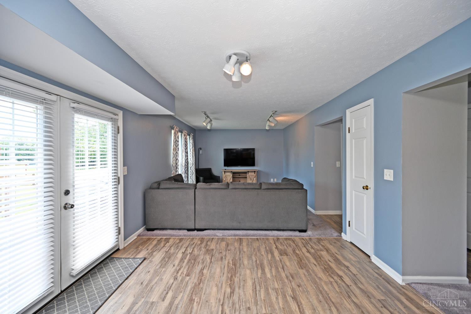 8339 Barret Road West Chester, OH 45069 - Photo 19 of 45 Gallery Image 19