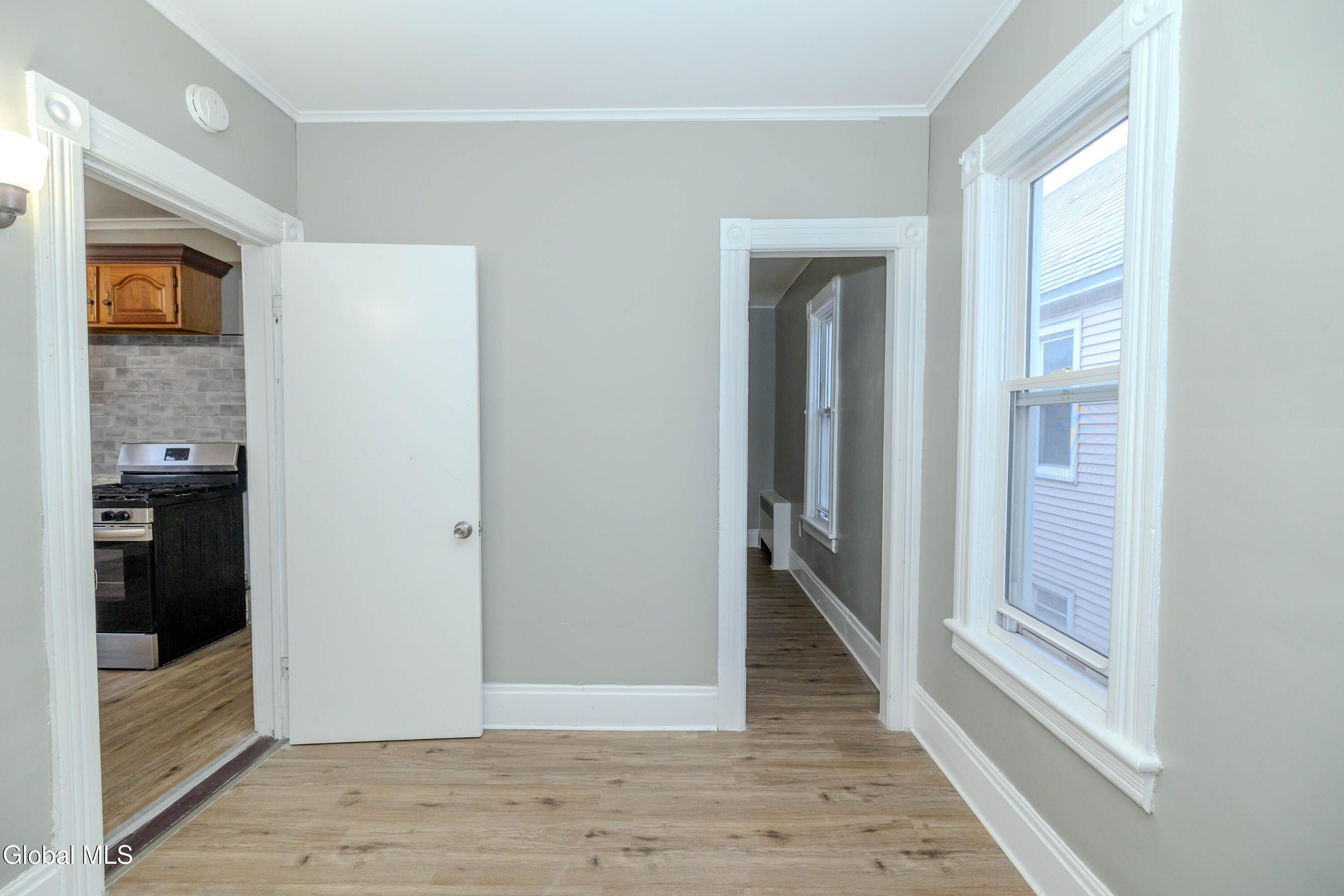 1712 Foster Avenue Schenectady, NY 12308 - Photo 37 of 49 0S4A1209