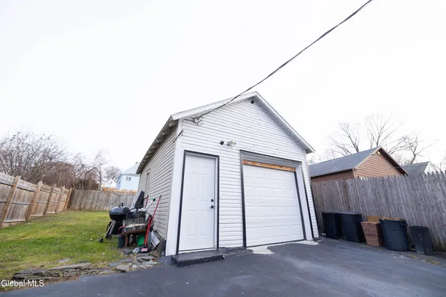 $325,000 | 1712 Foster Avenue, Schenectady, NY 12308