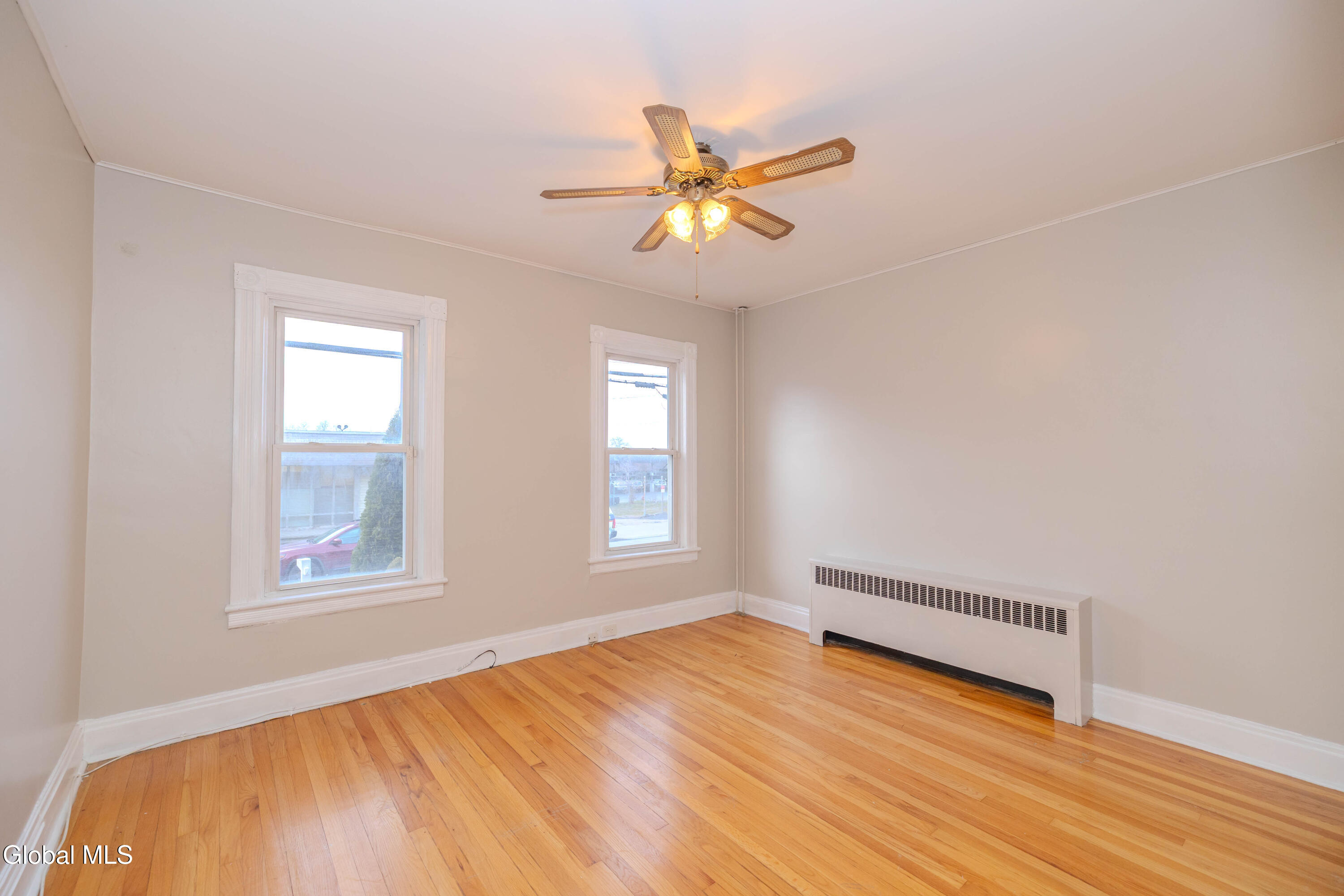 1712 Foster Avenue Schenectady, NY 12308 - Photo 5 of 49 0S4A1130