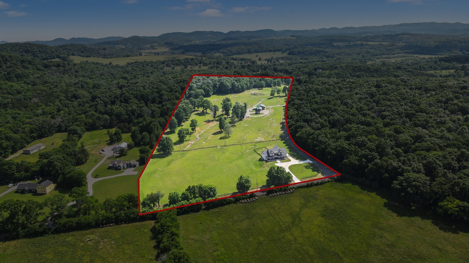 3755 Holmes Gap Road Watertown, TN 37184 - Photo 4 of 76