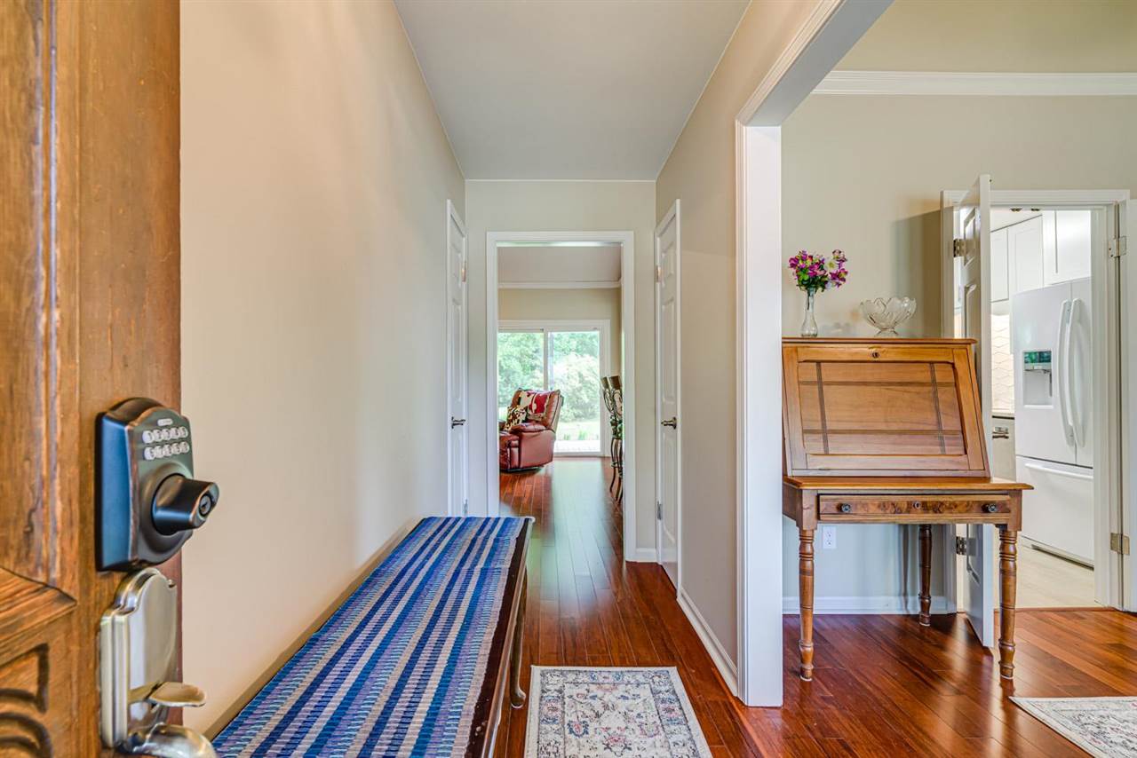 8484 Dulwich Road Memphis, TN 38016 - Photo 3 of 25 Gallery Image 3