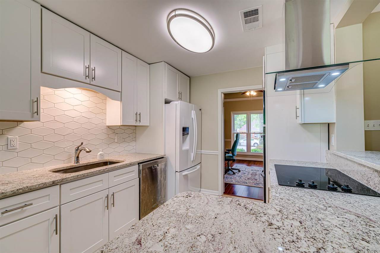 8484 Dulwich Road Memphis, TN 38016 - Photo 6 of 25 Gallery Image 6