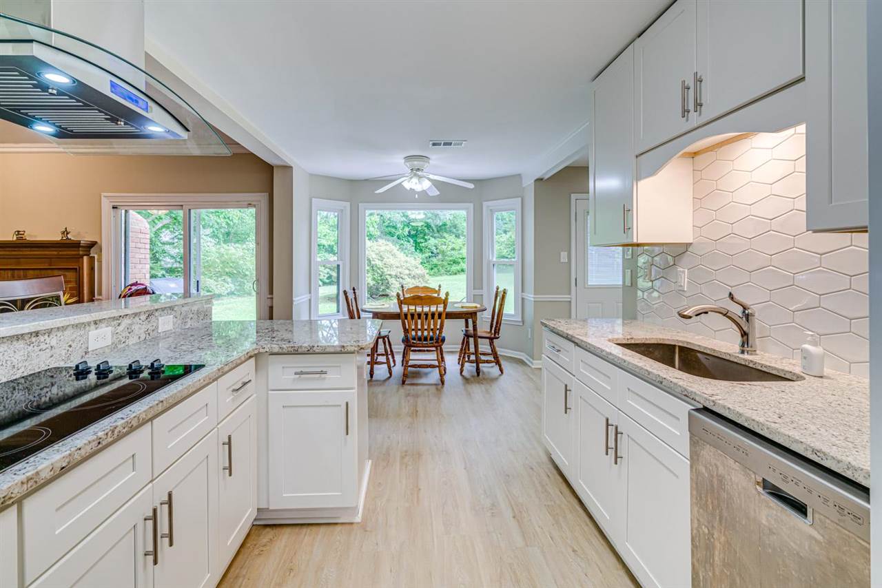 8484 Dulwich Road Memphis, TN 38016 - Photo 7 of 25 Gallery Image 7