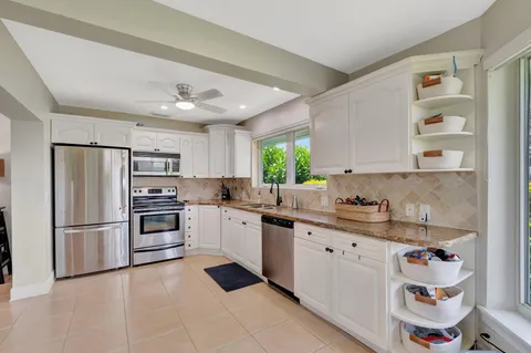 $599,000 | 5 Slash Pine Villas, Boynton Beach, FL 33436