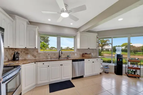 $599,000 | 5 Slash Pine Villas, Boynton Beach, FL 33436