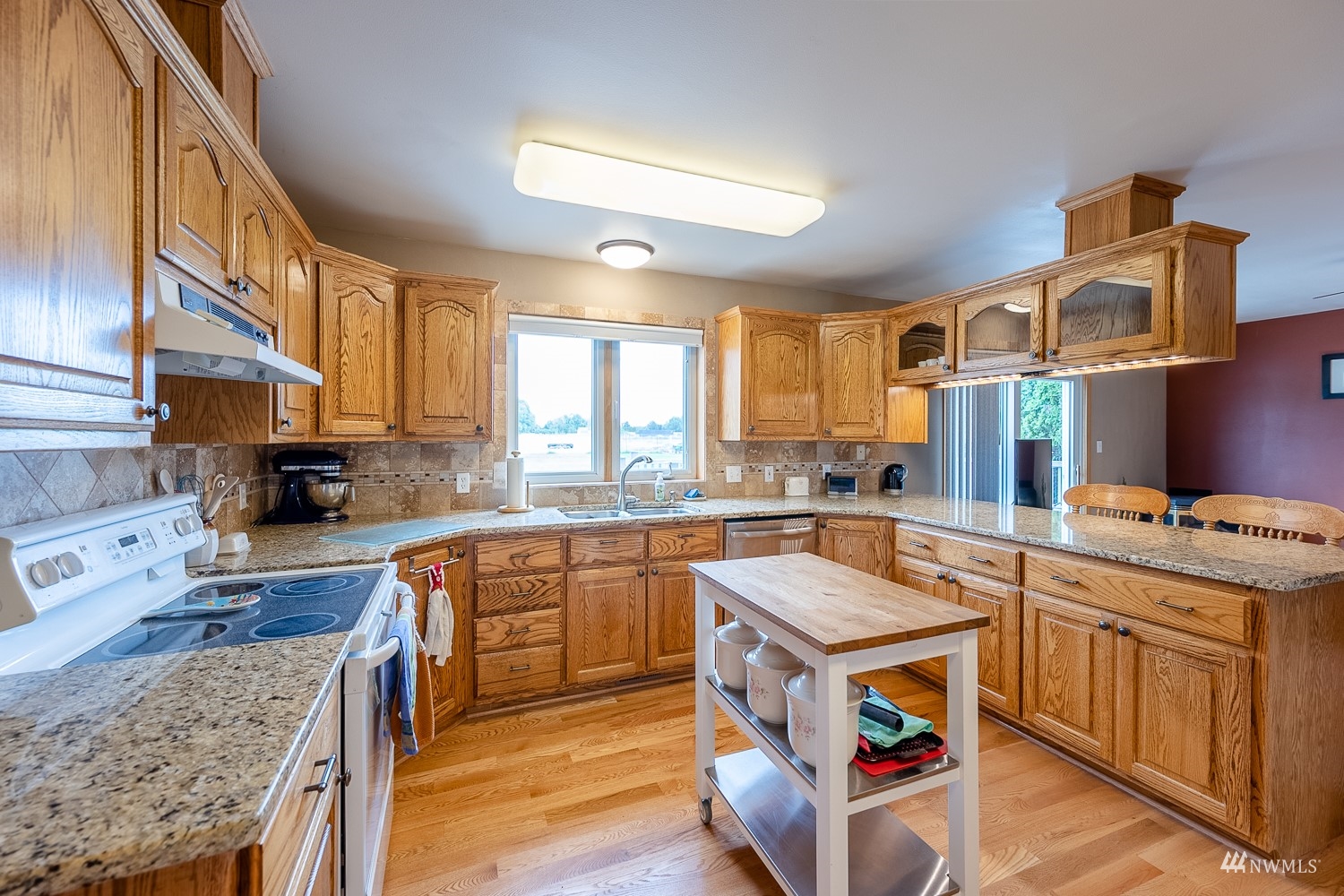 3335 Wild Goose Road Northeast Moses Lake, WA 98837 - Photo 10 of 40 Gallery Image 10