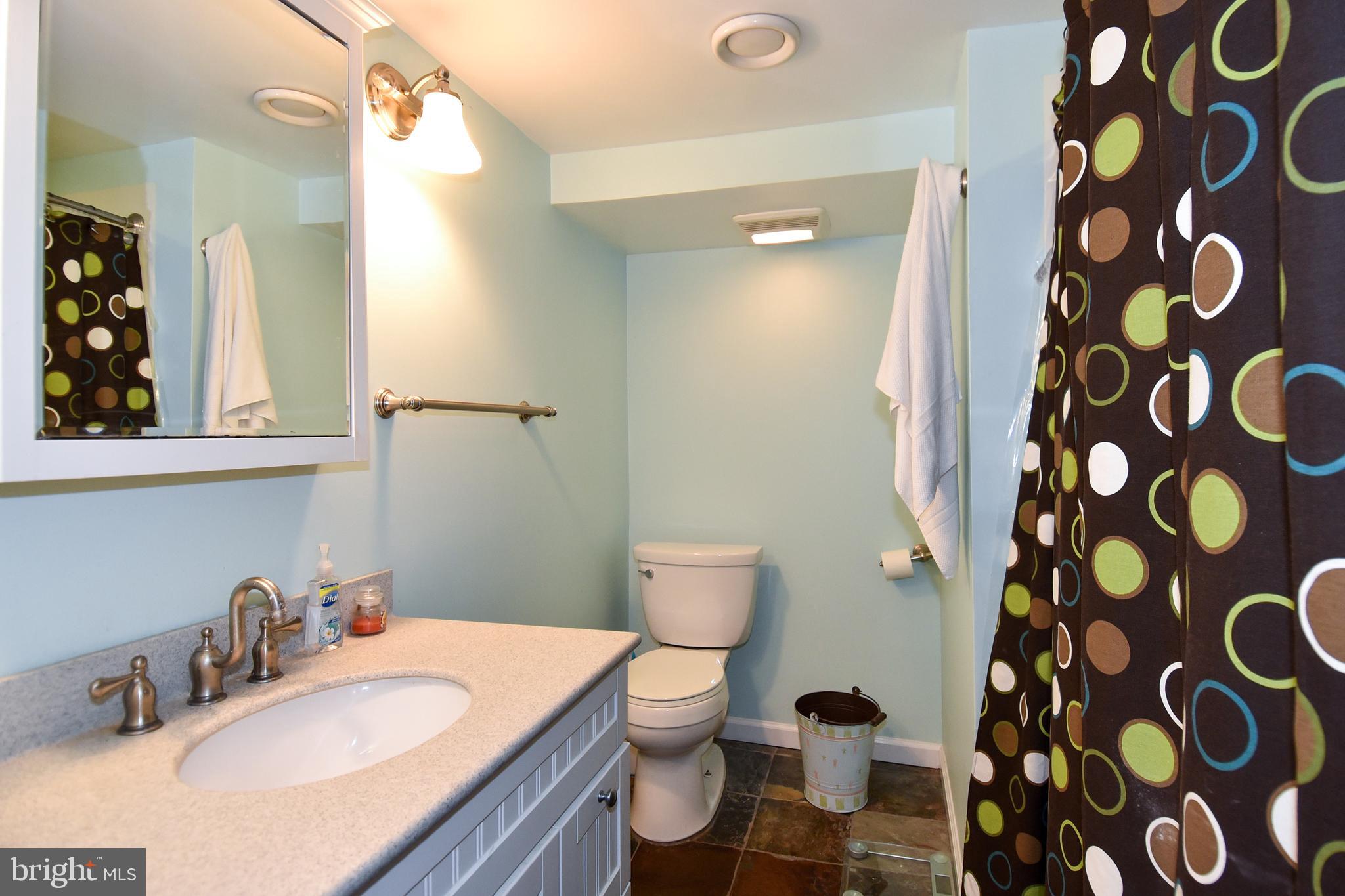 6246 22nd Road North Arlington, VA 22205 - Photo 11 of 38