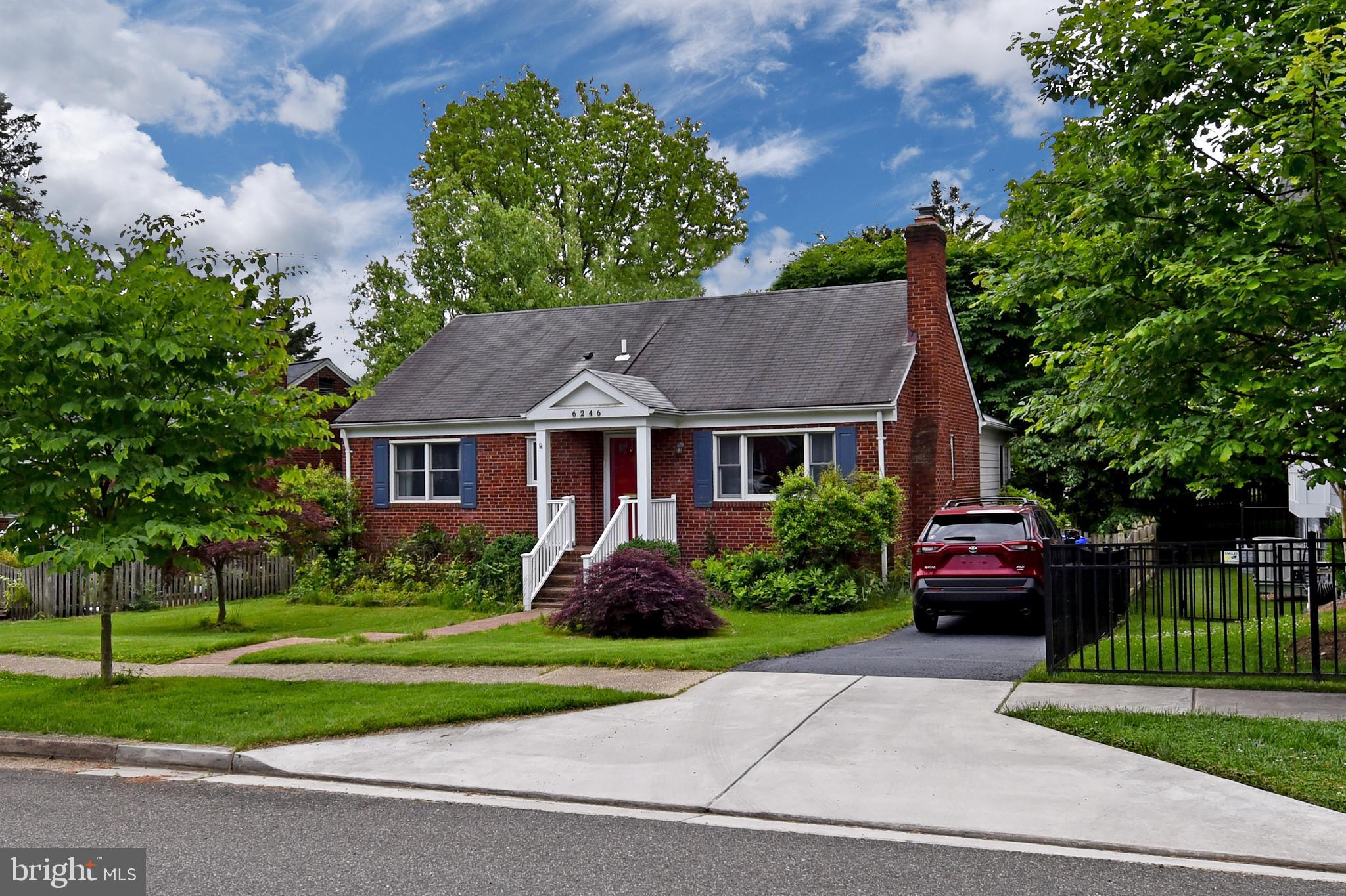 6246 22nd Road North Arlington, VA 22205 - Photo 2 of 38