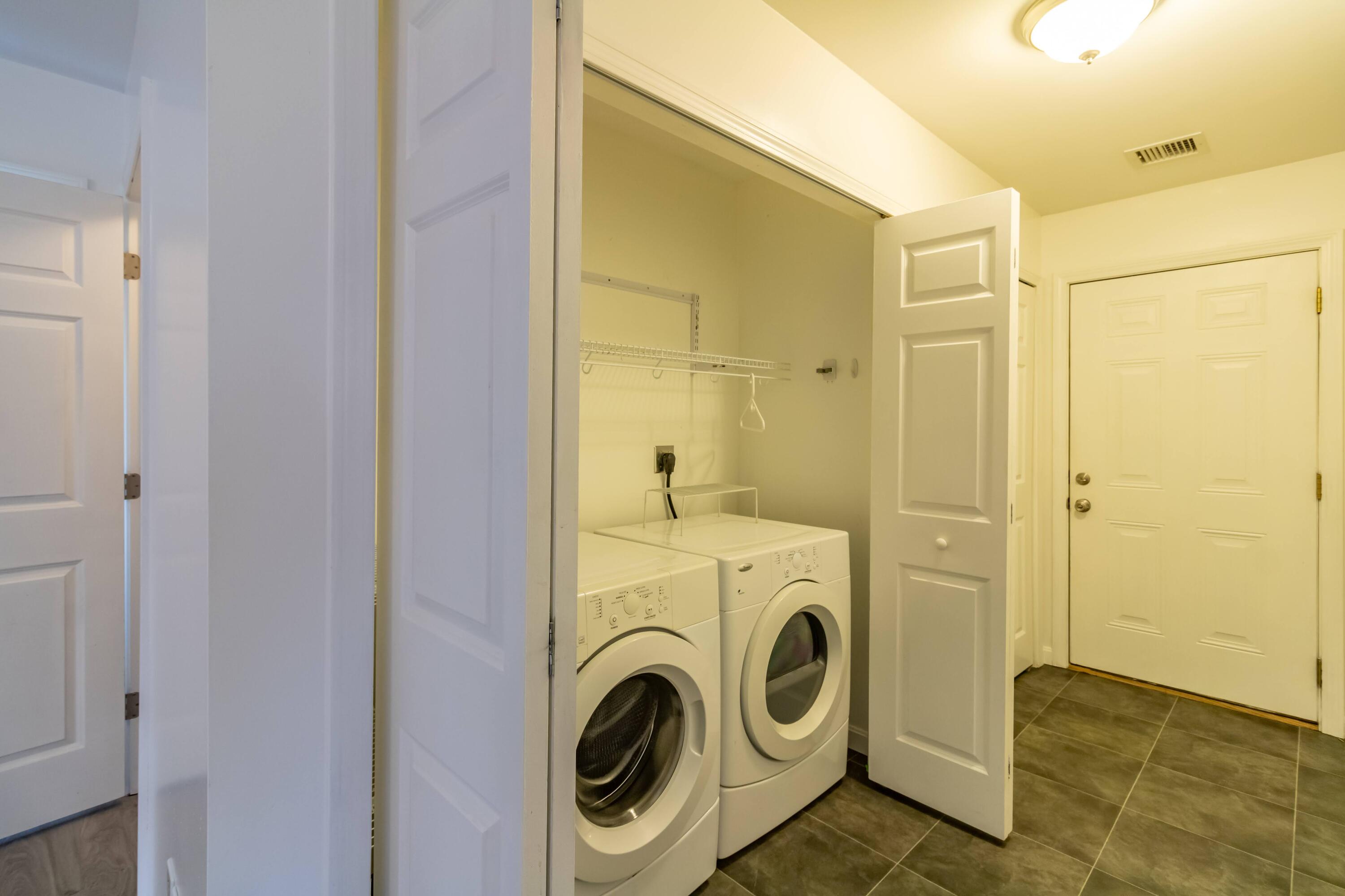 25 Meadow Road Winterport, ME 04496 - Photo 54 of 122 25 Meadow Road Interiors-44