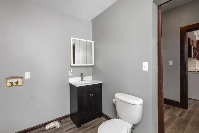 $284,900 | 203 North Main Street, Kingsbury, IN 46350