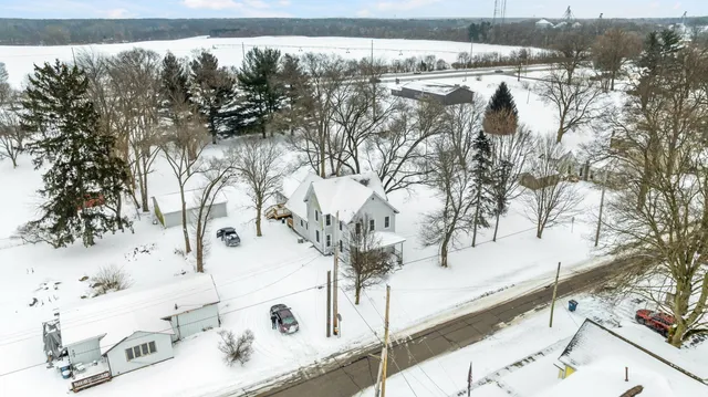 $284,900 | 203 North Main Street, Kingsbury, IN 46350