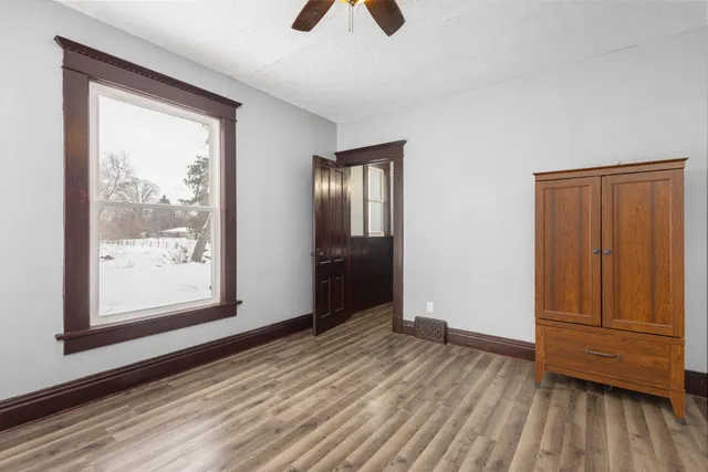 $284,900 | 203 North Main Street, Kingsbury, IN 46350