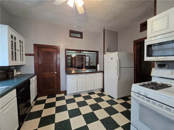 $160,000 | 240 Carolyn Drive, Destrehan, LA 70047