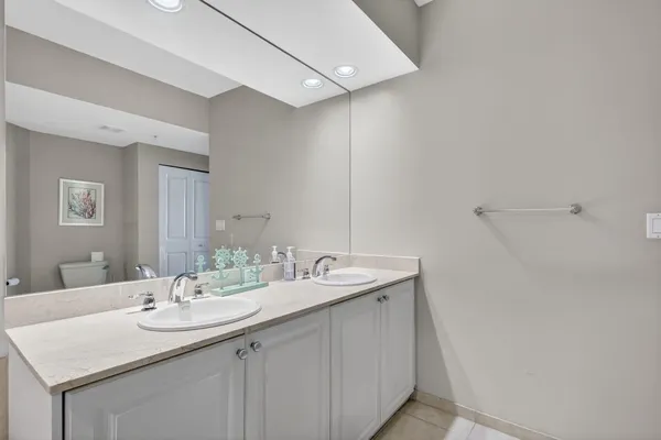 $3,000 | 415 Northwest Flagler Avenue, Unit 403, Stuart, FL 34994
