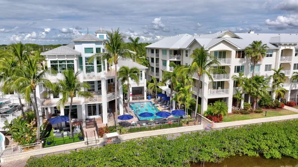 $3,000 | 415 Northwest Flagler Avenue, Unit 403, Stuart, FL 34994