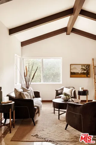 $1,680,000 | 2617 Sleepy Hollow Place, Glendale, CA 91206